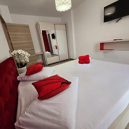 Seaside Luxury Indoor Swimming & Нэводари
